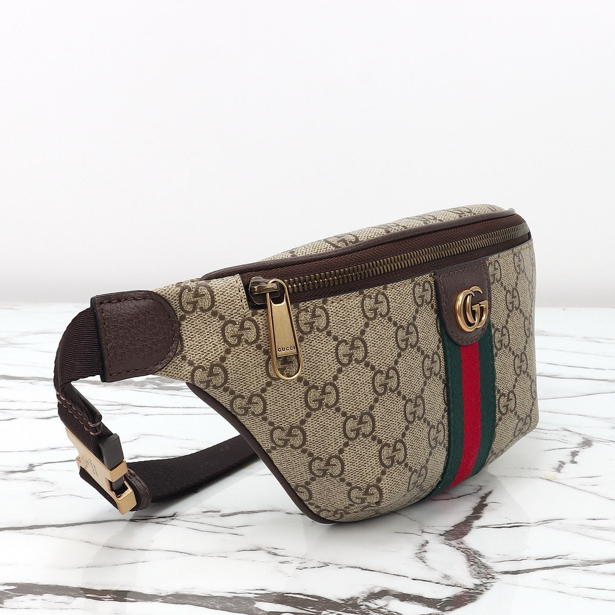 GUCCI MESSENGER BAG