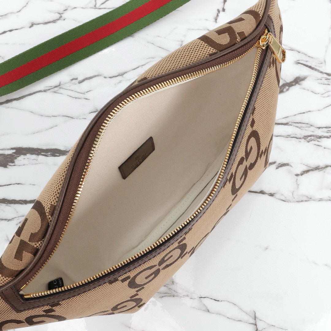 GUCCI MESSENGER BAG