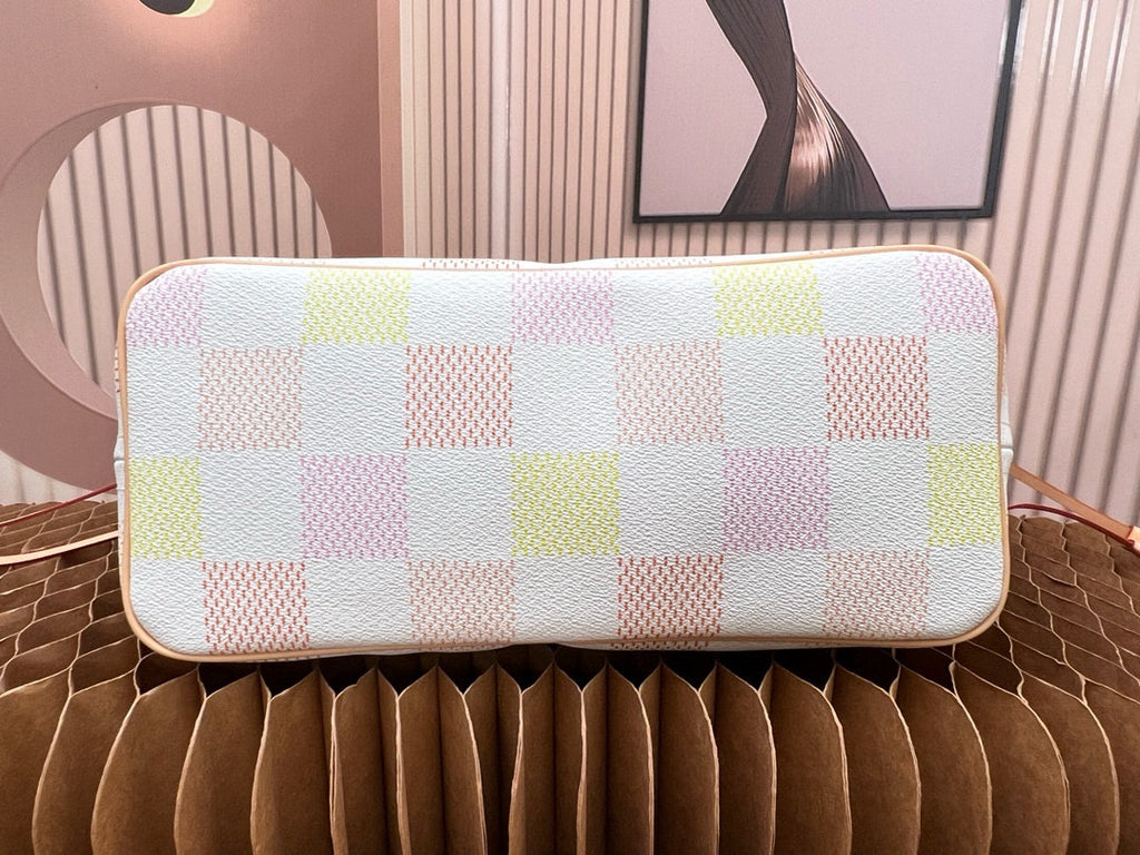 LV WOMENS BAG