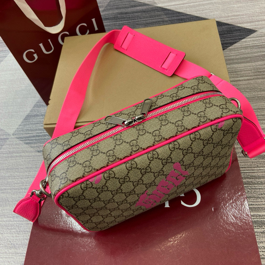 GUCCI MESSENGER BAG