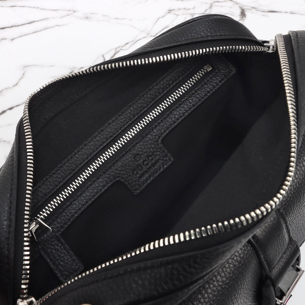 GUCCI MESSENGER BAG