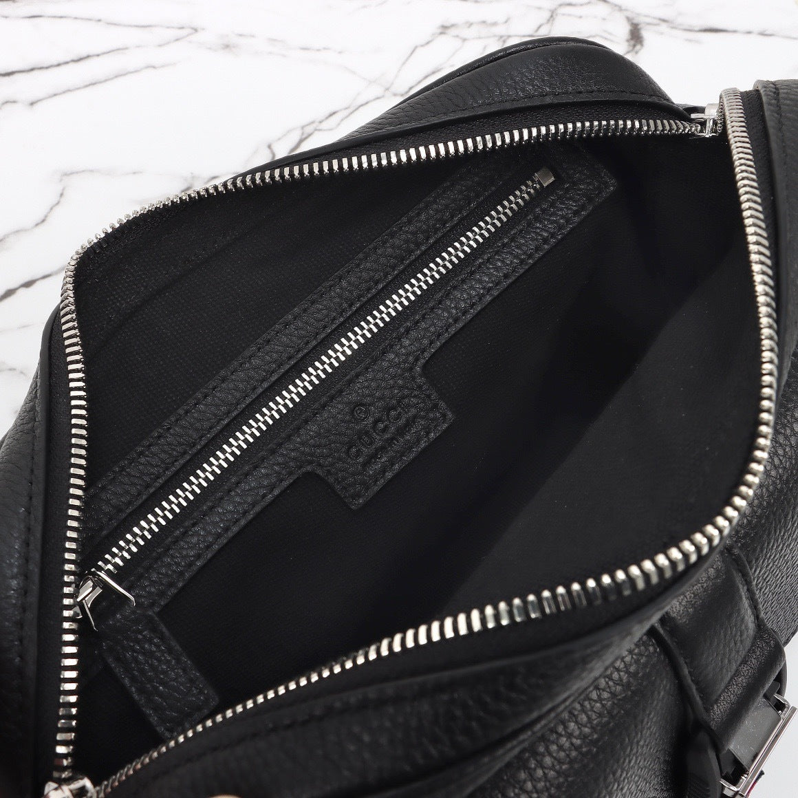 GUCCI MESSENGER BAG