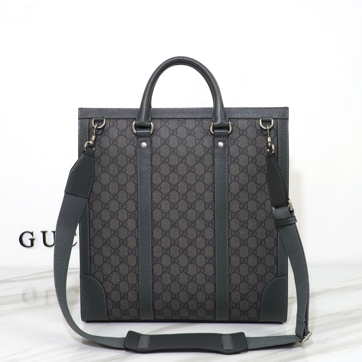 GUCCI MESSENGER BAG