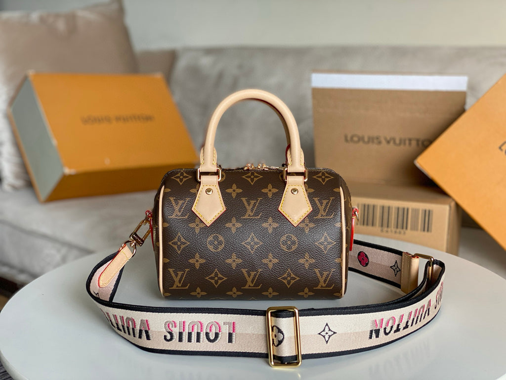 LV WOMENS BAG