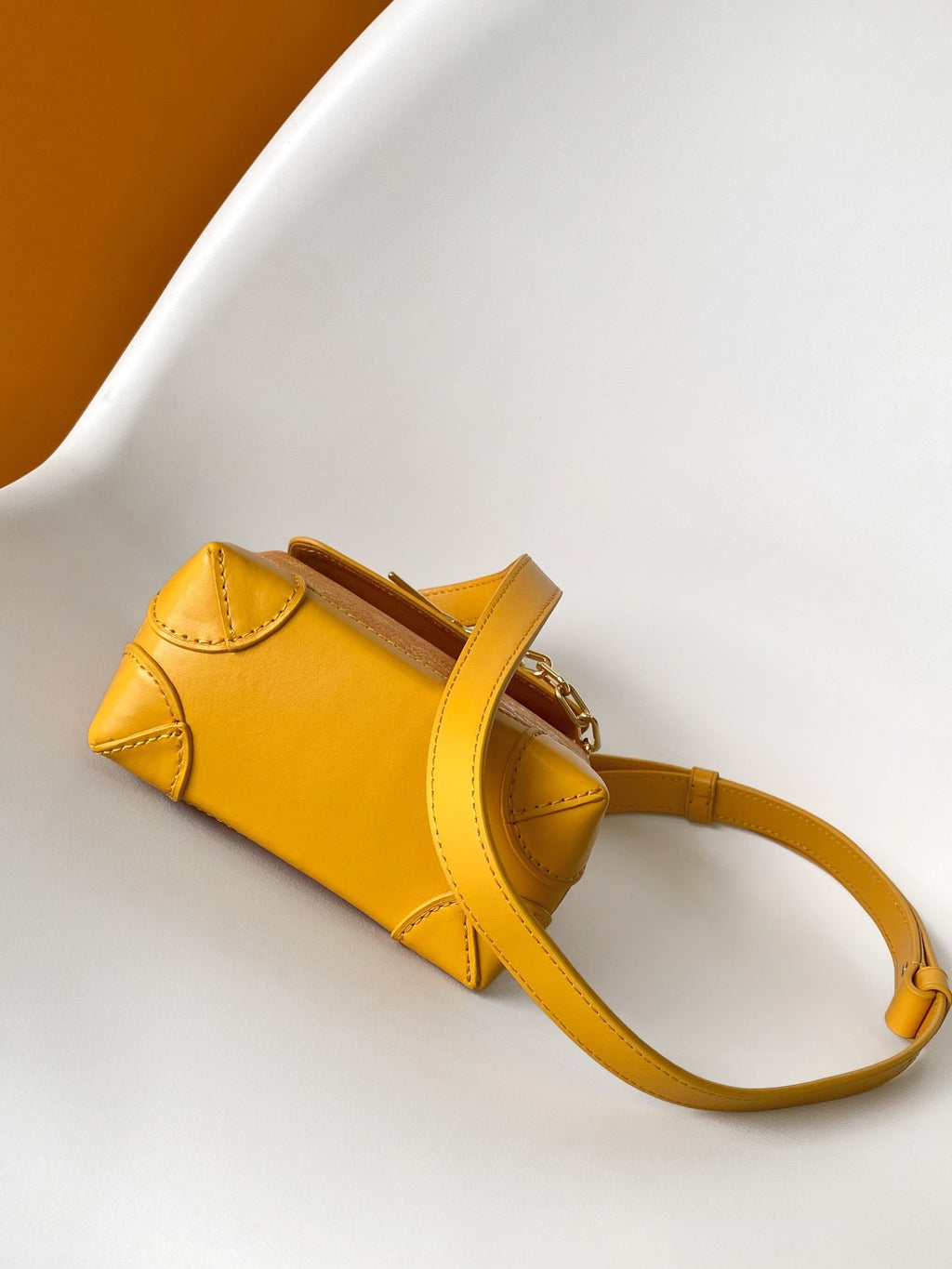 LV WOMENS BAG