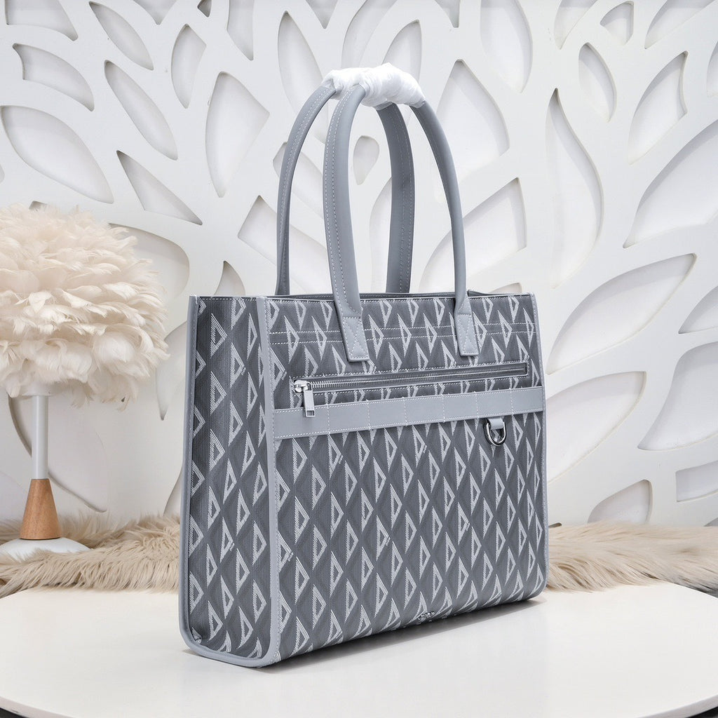 DIOR MESSENGER BAG