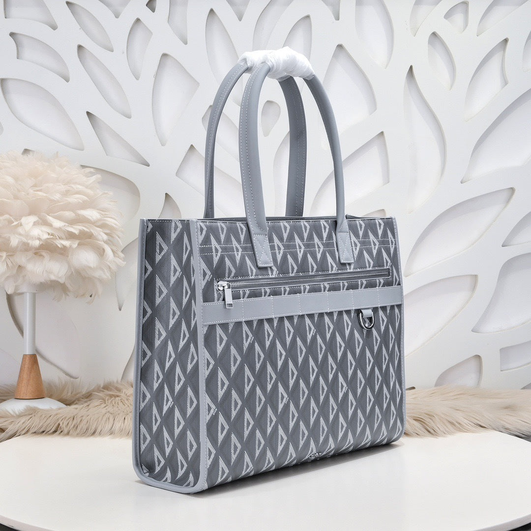 DIOR MESSENGER BAG