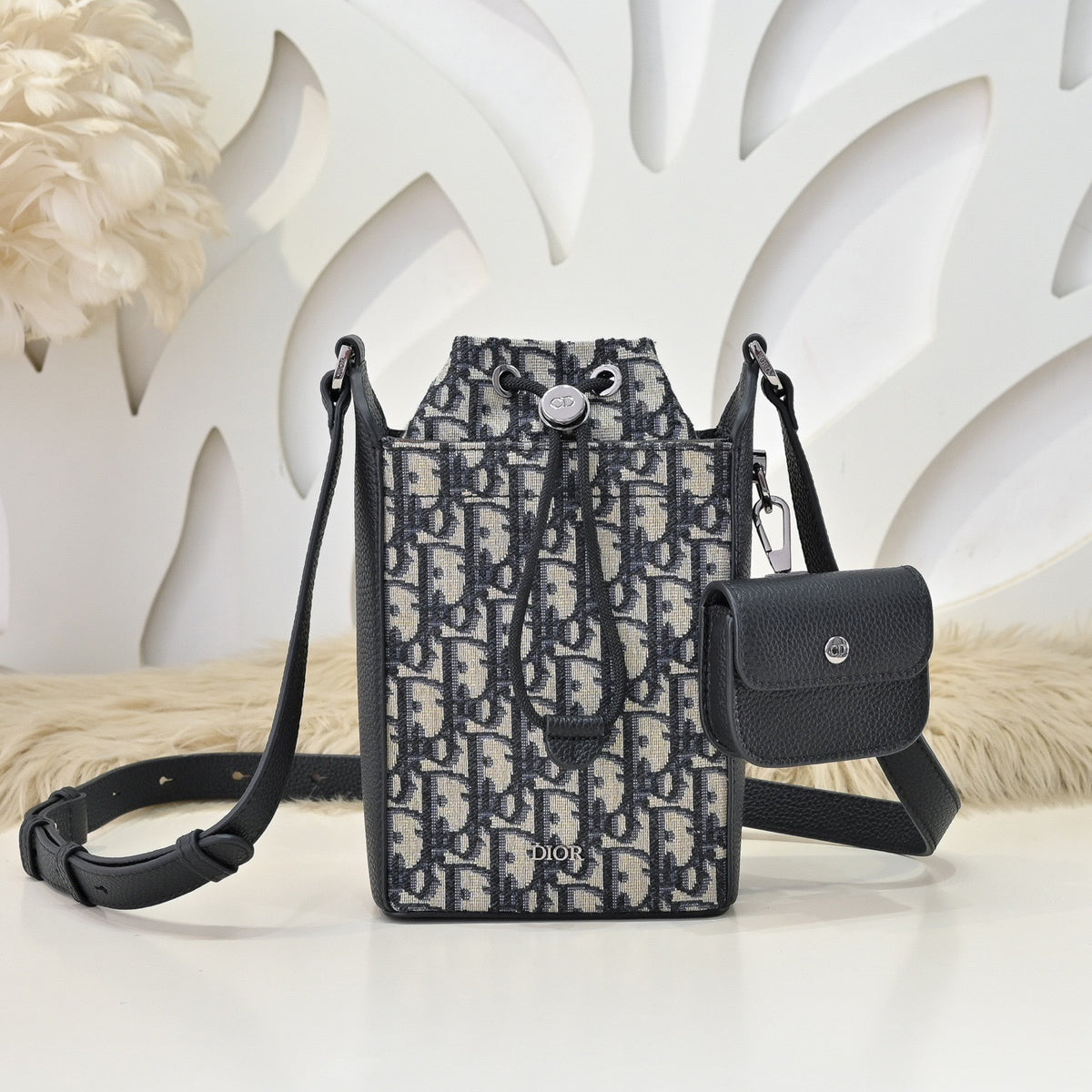 DIOR MESSENGER BAG