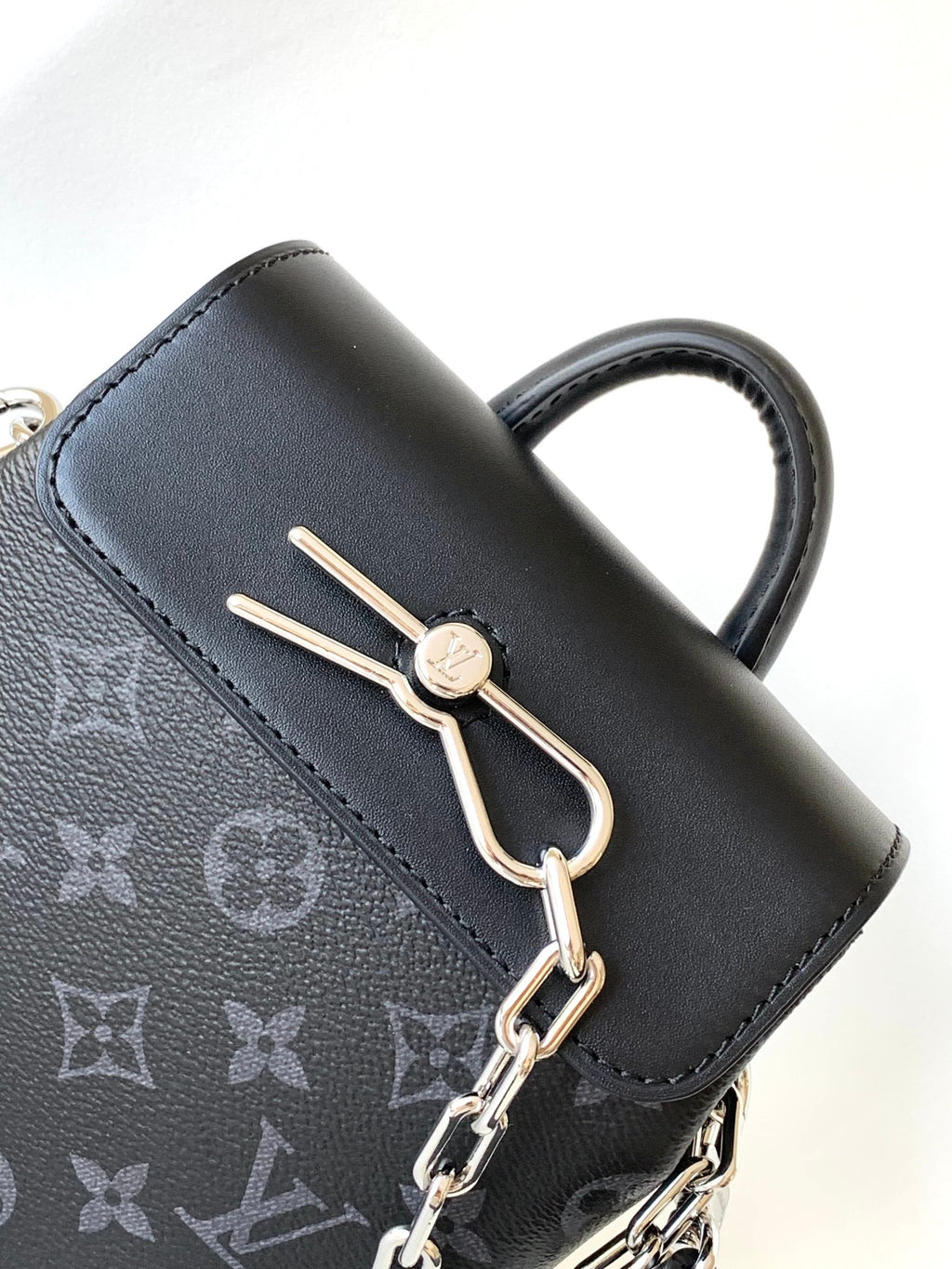 LV WOMENS BAG