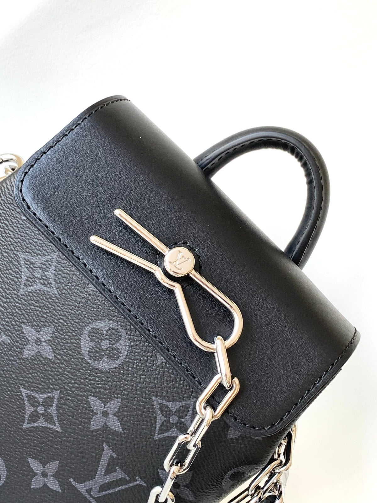LV WOMENS BAG