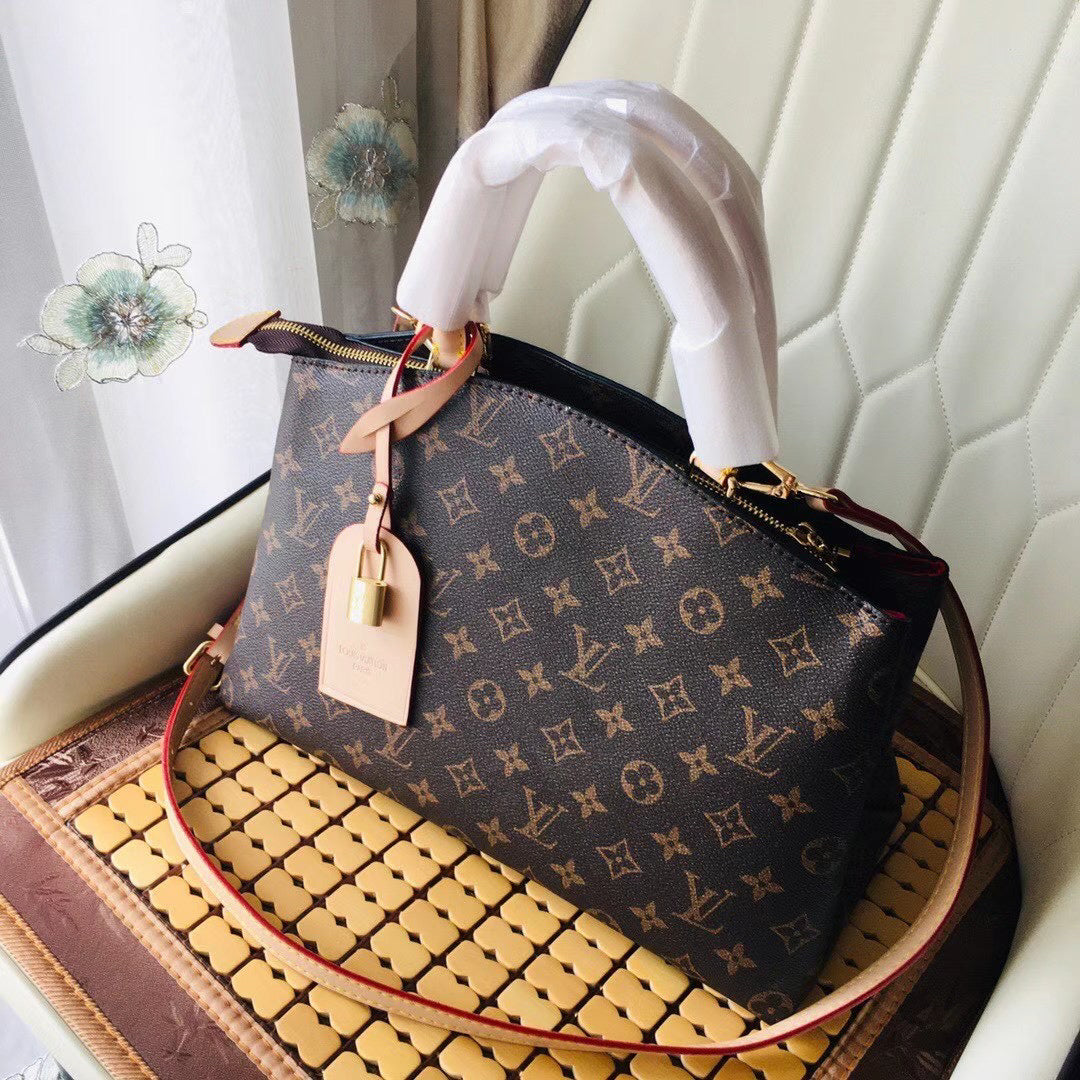 LV WOMENS BAG
