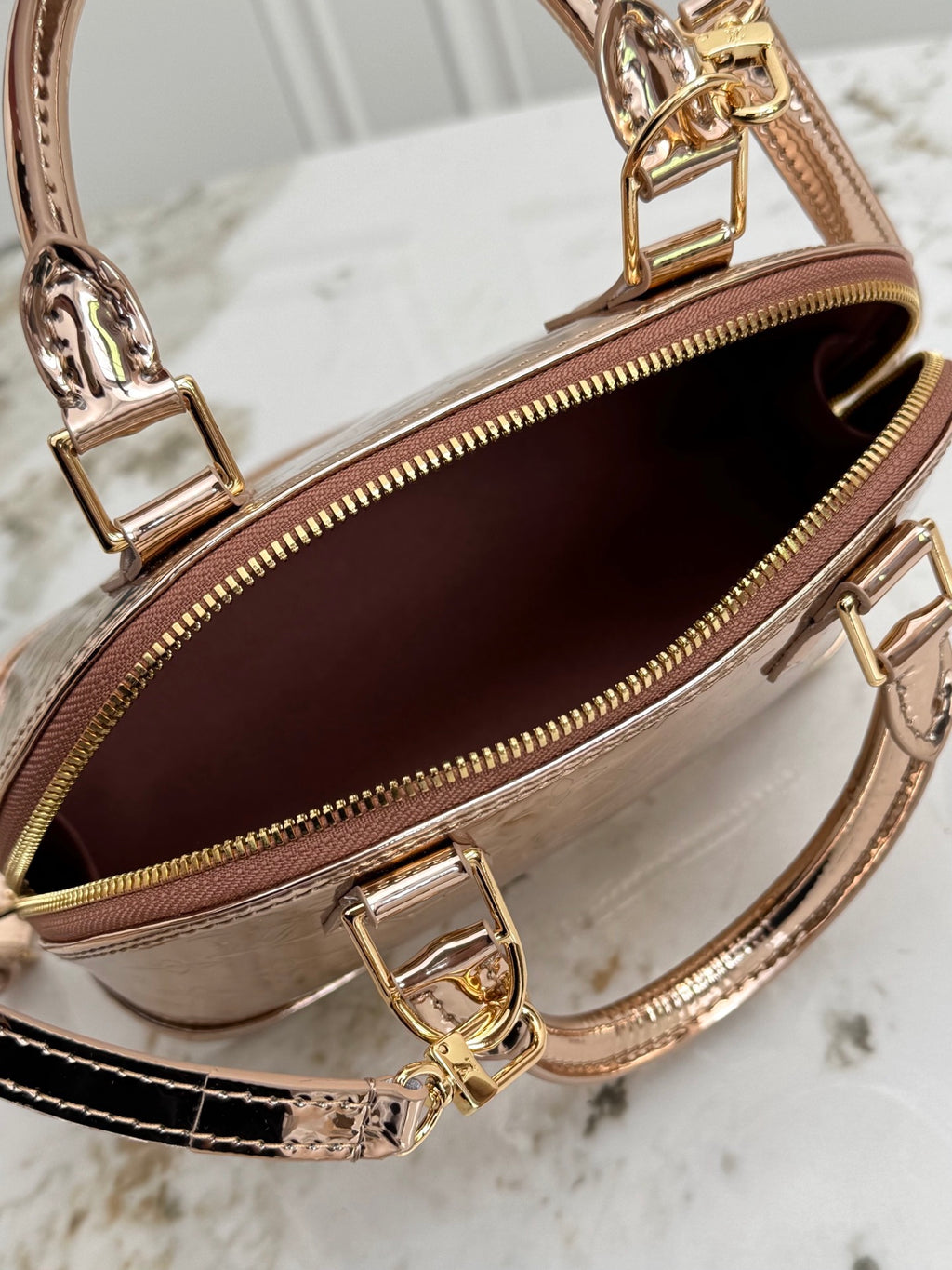 LV WOMENS BAG