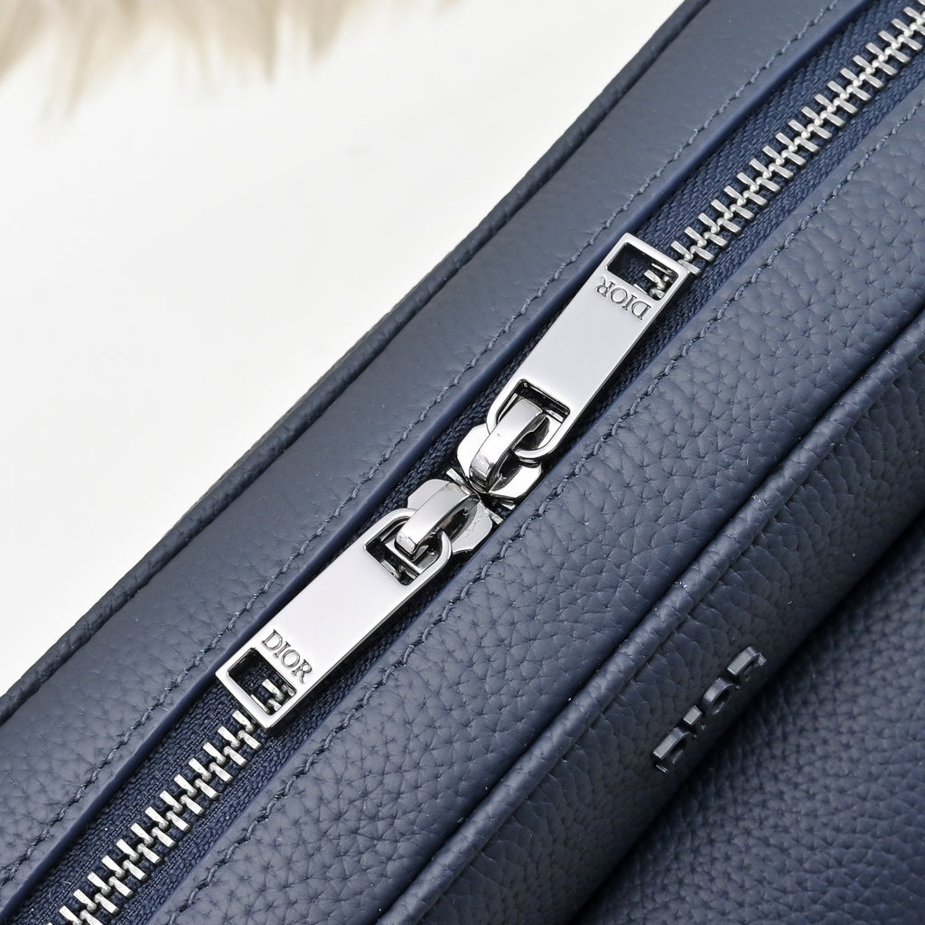 DIOR MESSENGER BAG