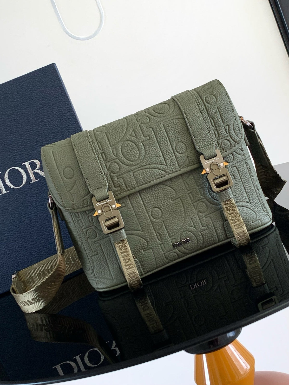 DIOR MESSENGER BAG