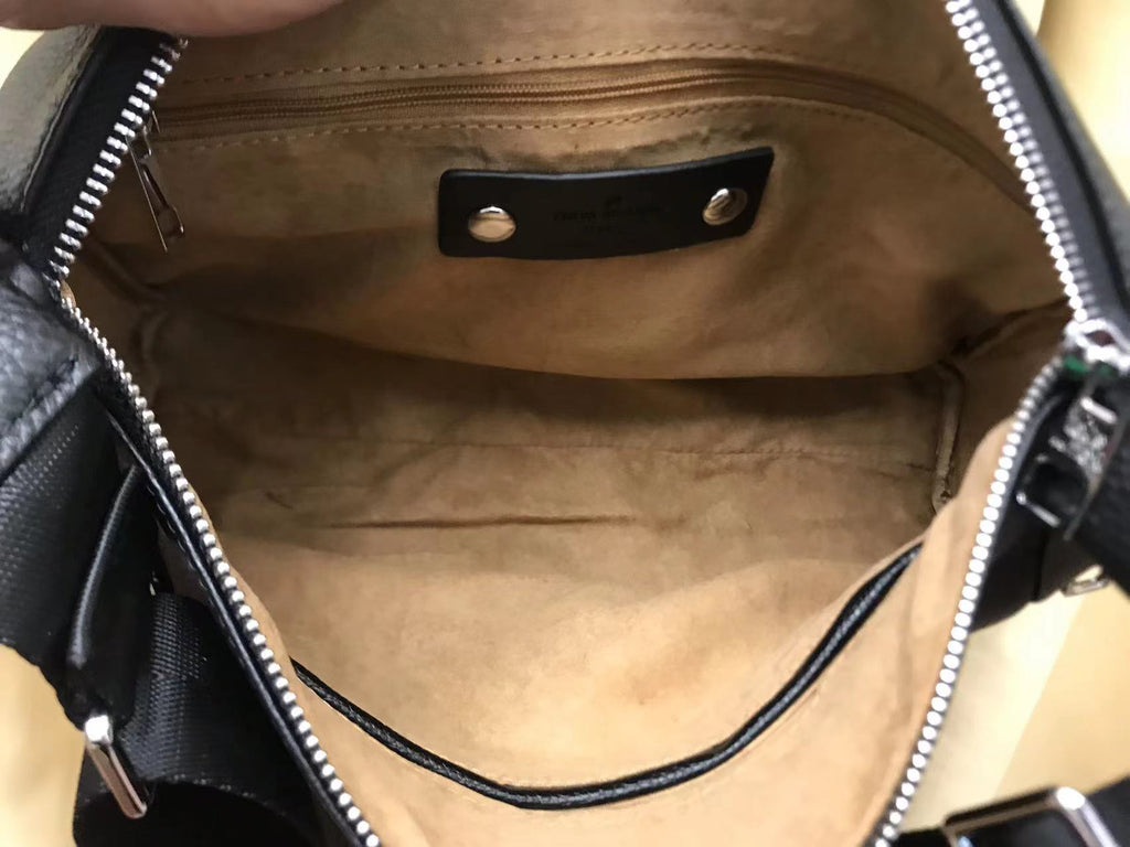 GUCCI MESSENGER BAG