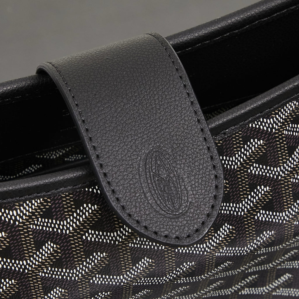 GOYARD WOMENS BAG