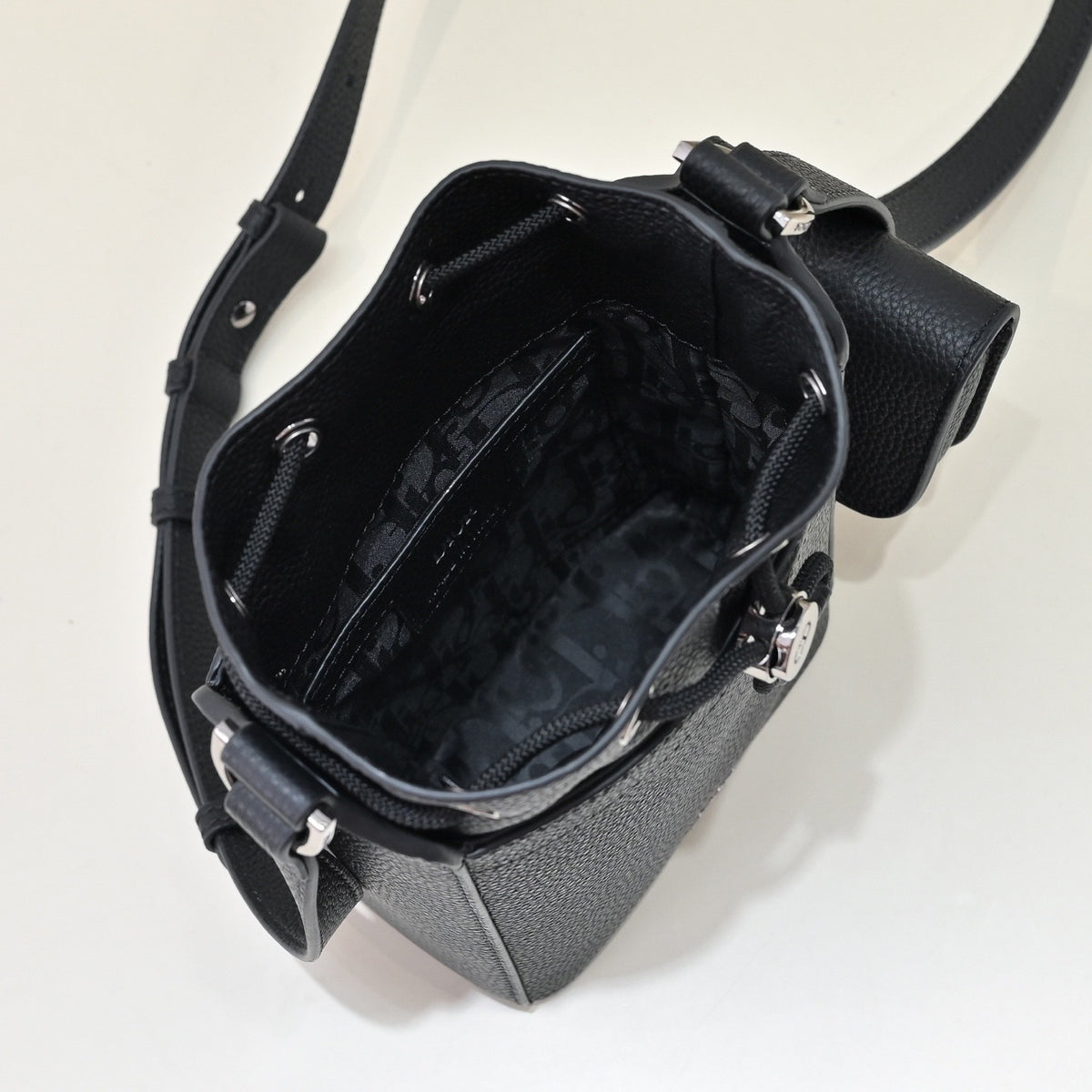DIOR MESSENGER BAG