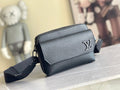 LV MESSENGER BAG