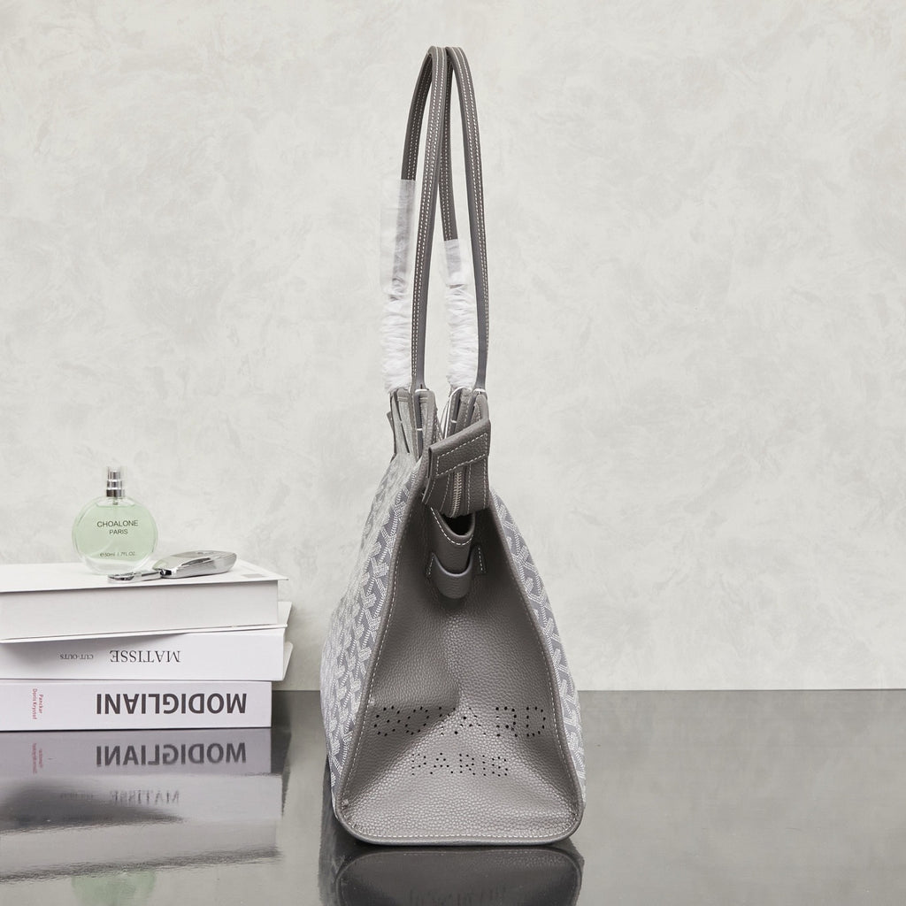 GOYARD WOMENS BAG
