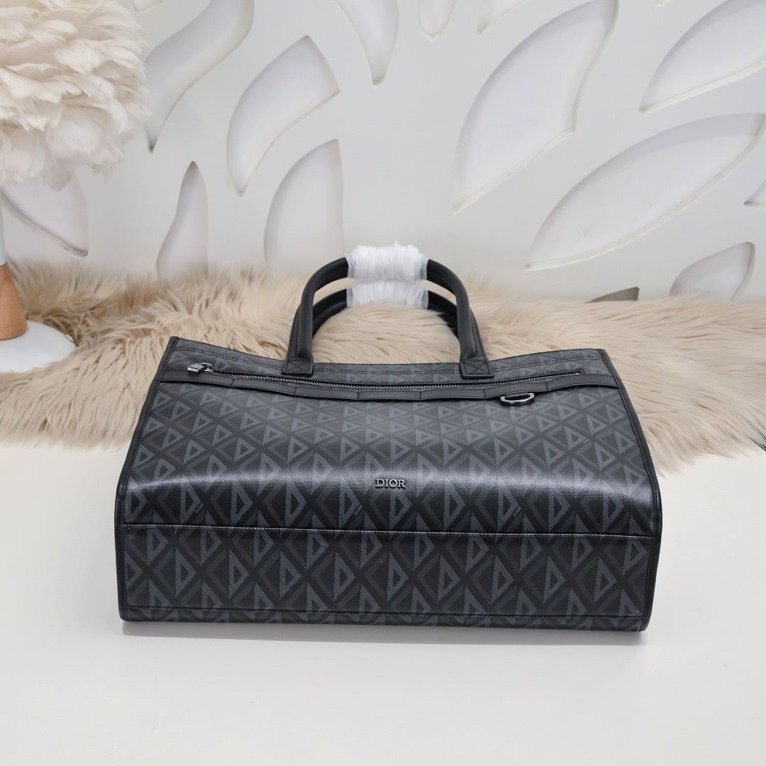 DIOR MESSENGER BAG