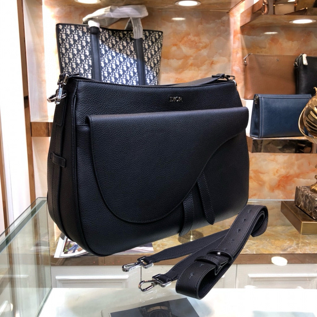 DIOR MESSENGER BAG