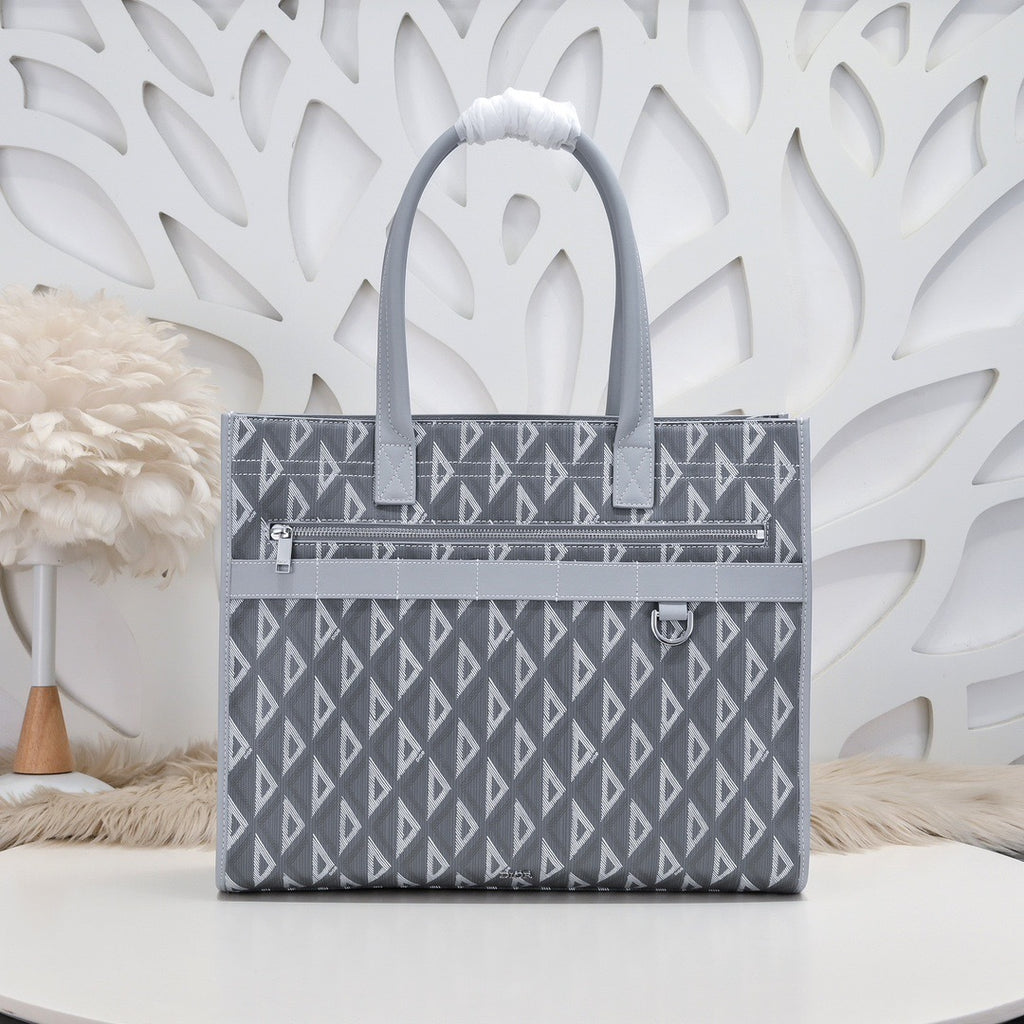 DIOR MESSENGER BAG