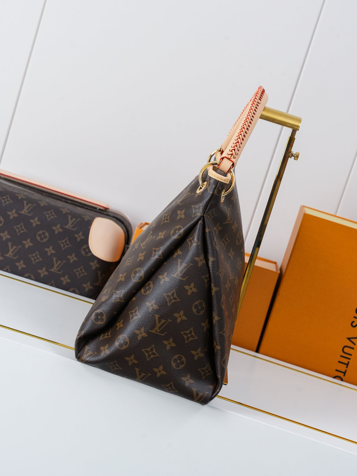 LV WOMENS BAG