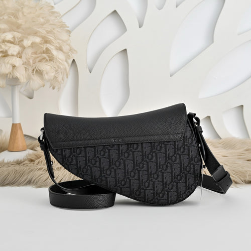 DIOR MESSENGER BAG