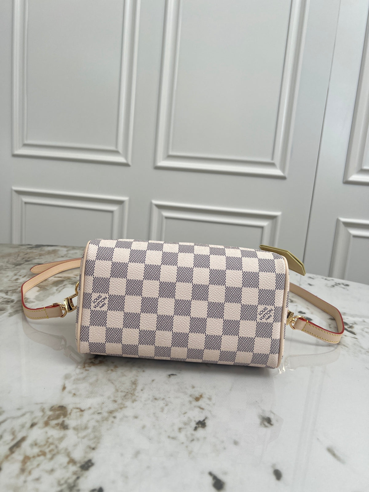 LV WOMENS BAG