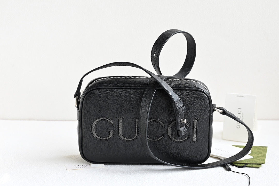 GUCCI MESSENGER BAG