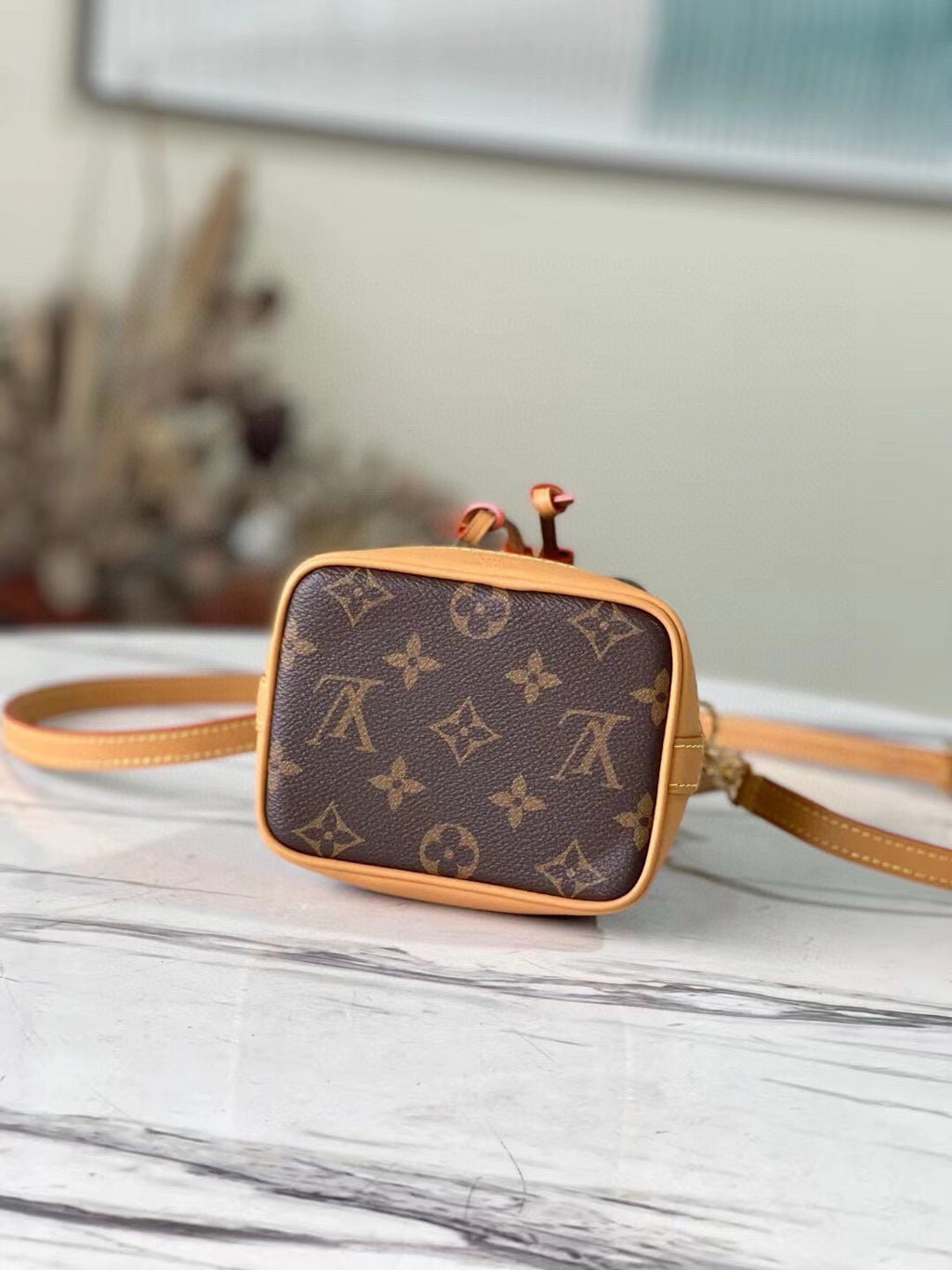 LV WOMENS BAG