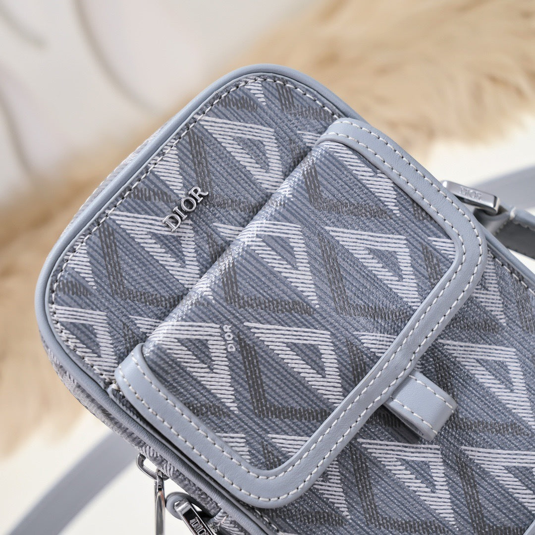 DIOR MESSENGER BAG