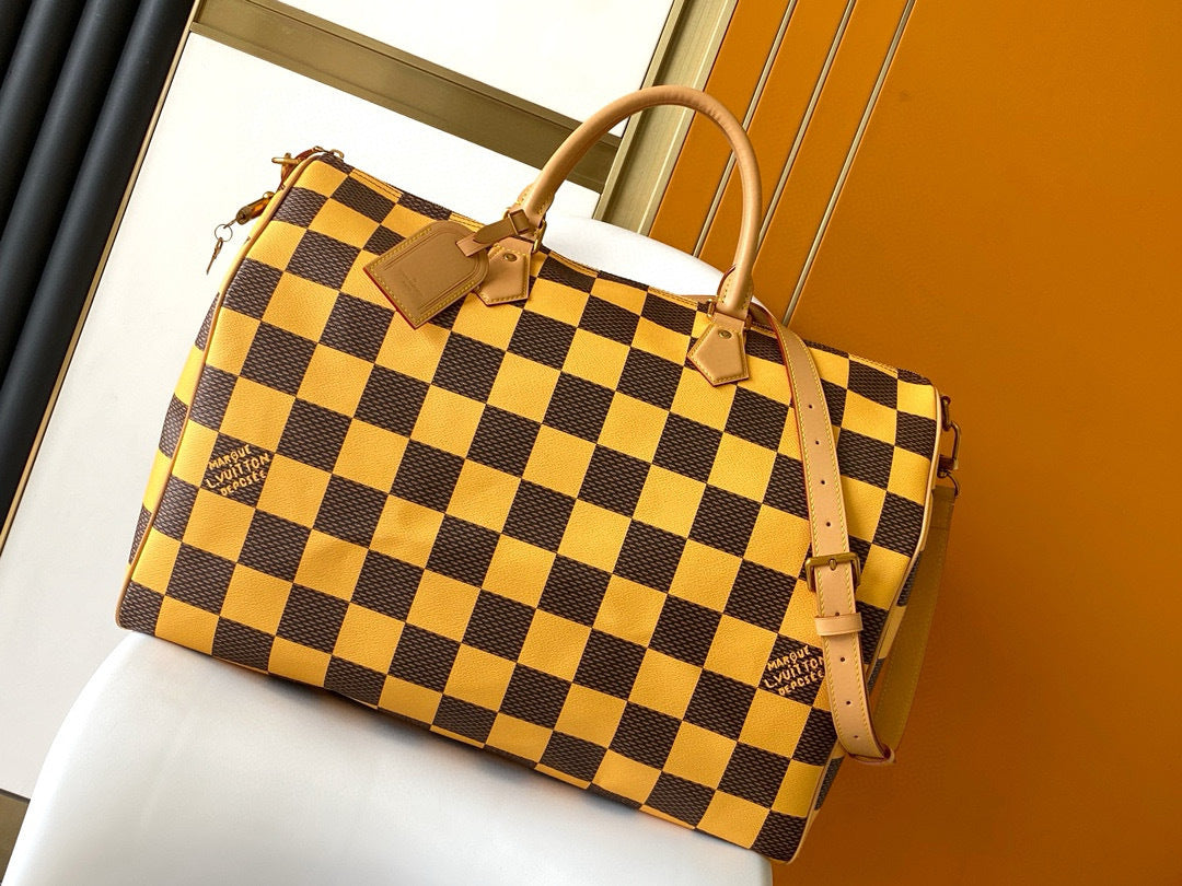 LV WOMENS BAG