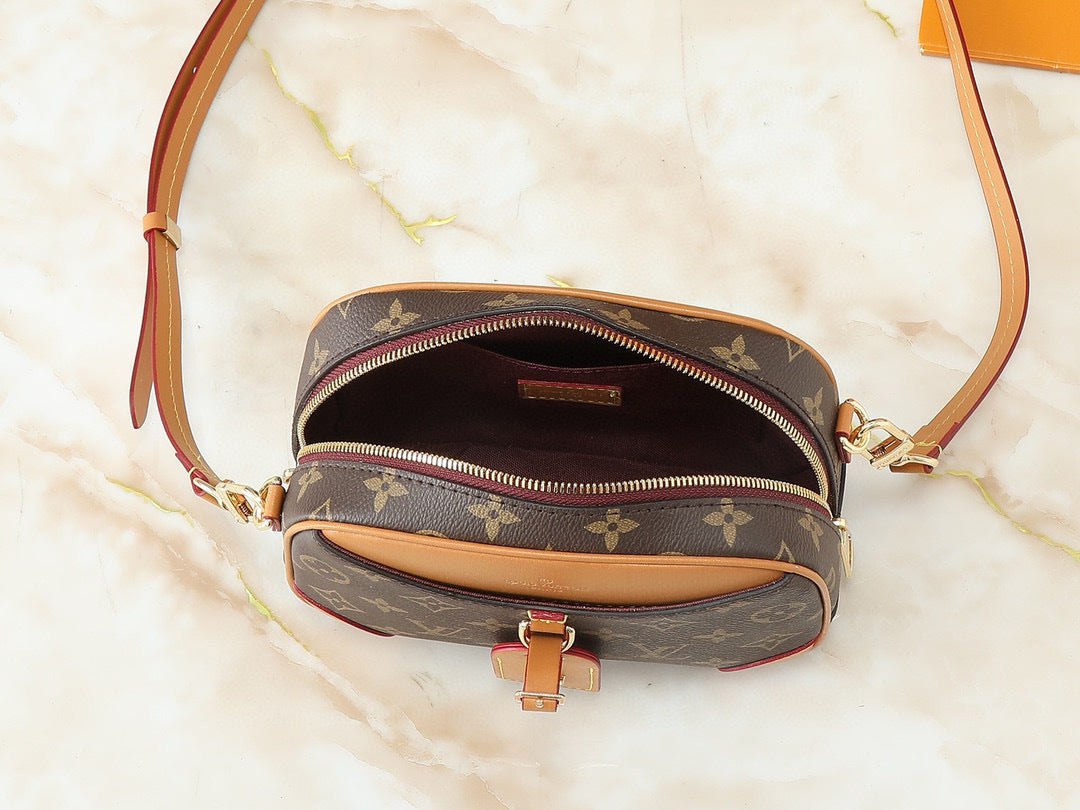 LV WOMENS BAG