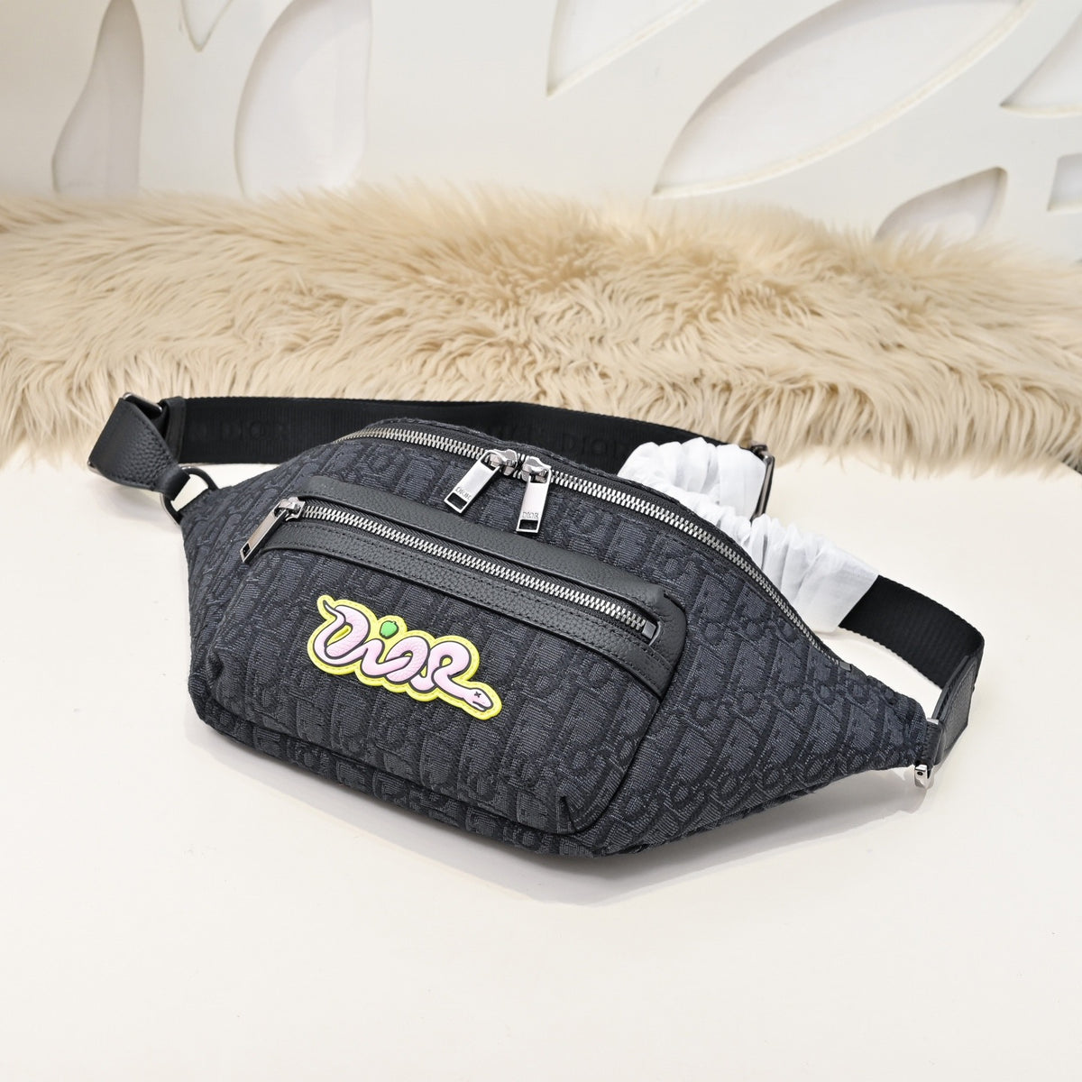 DIOR MESSENGER BAG