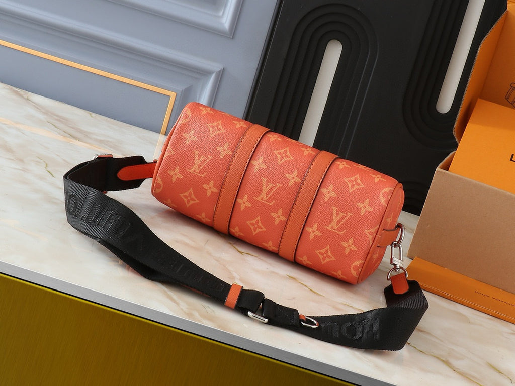 LV WOMENS BAG