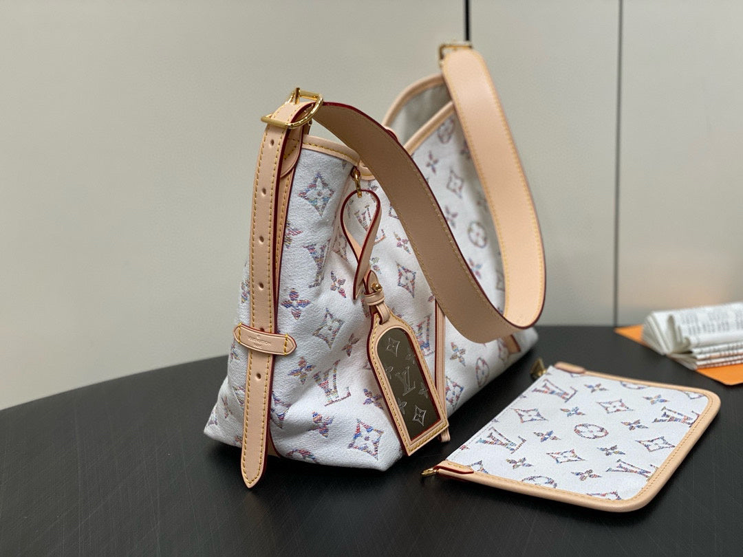 LV WOMENS BAG