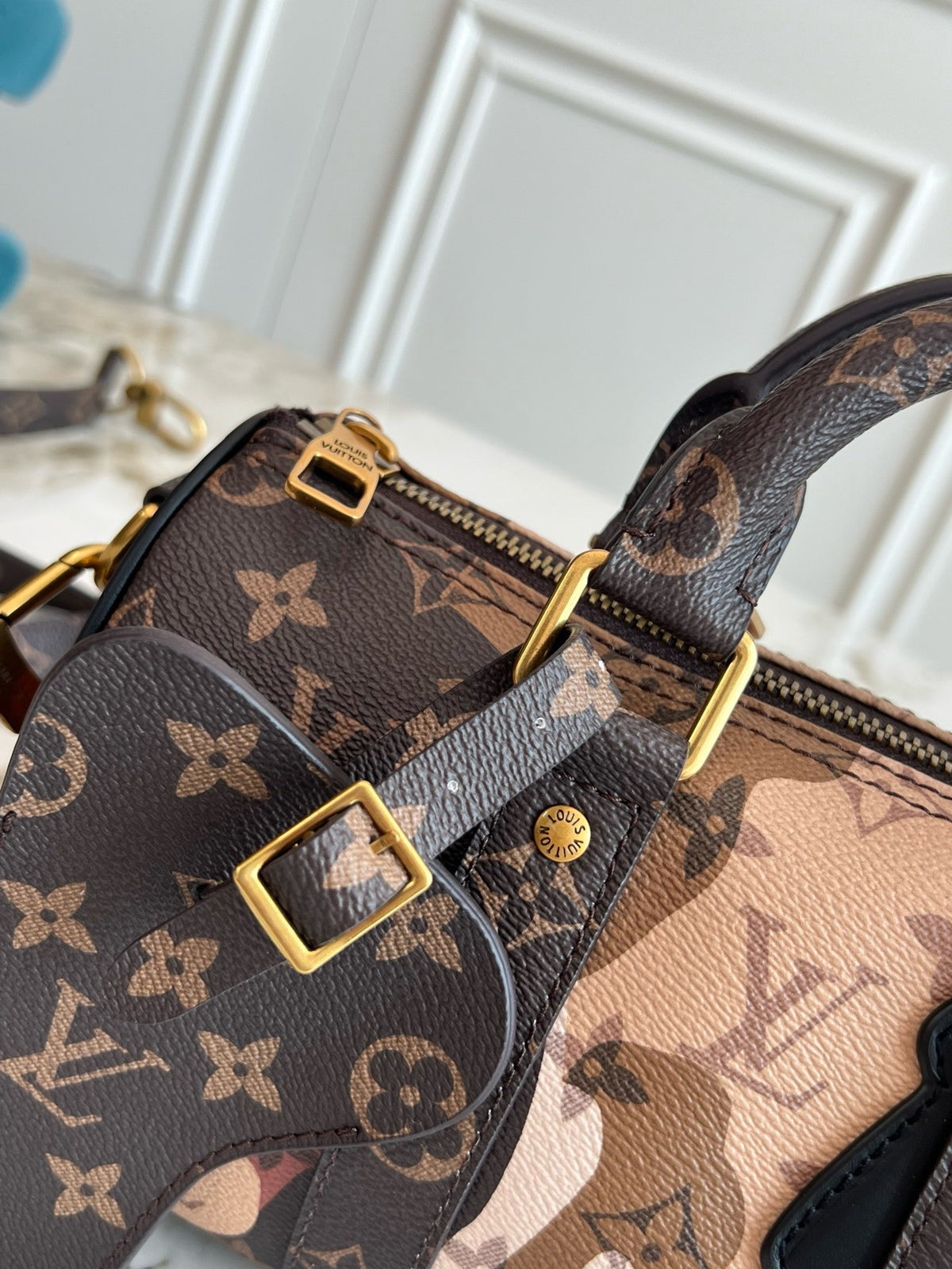 LV WOMENS BAG