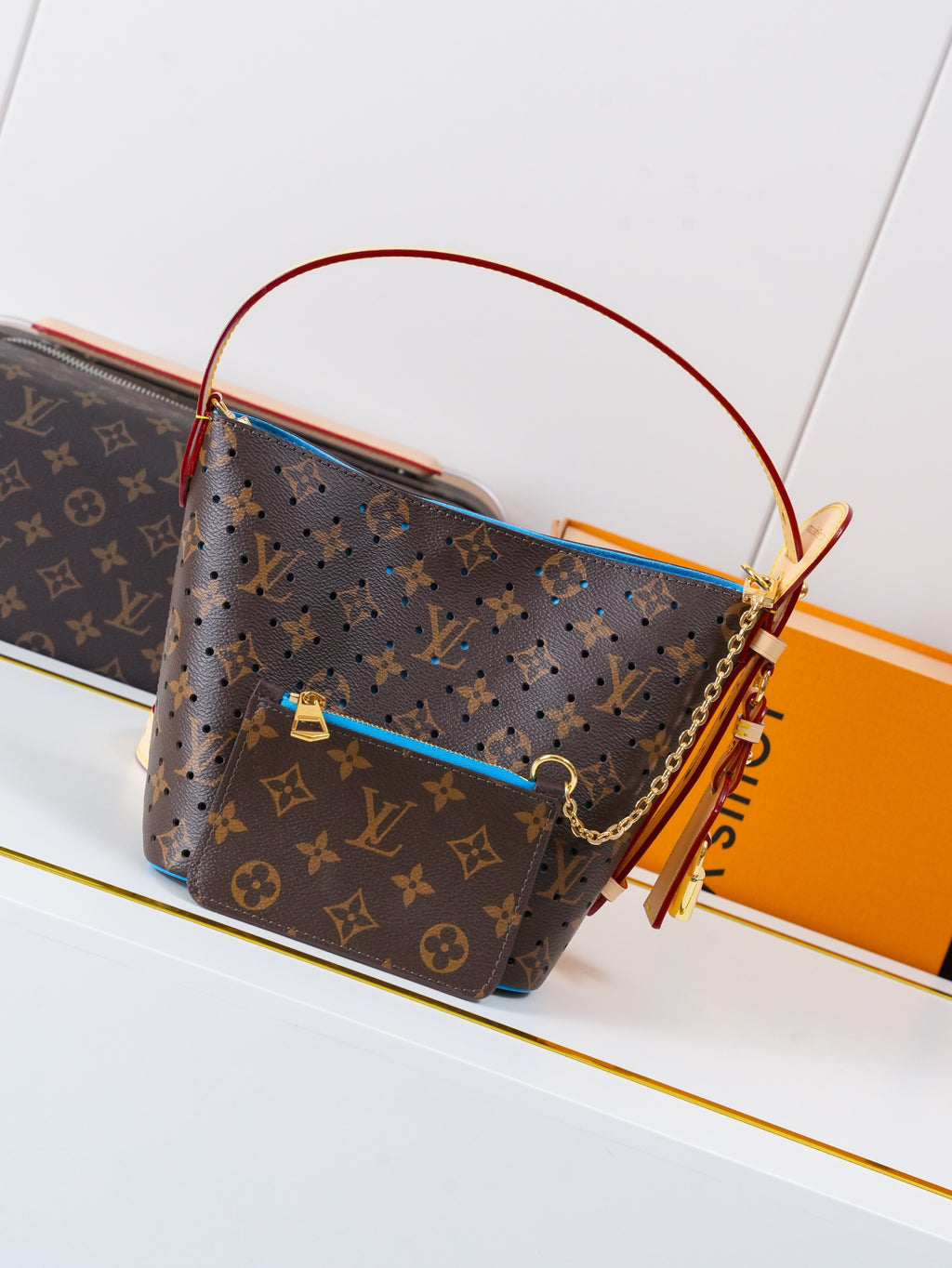 LV WOMENS BAG