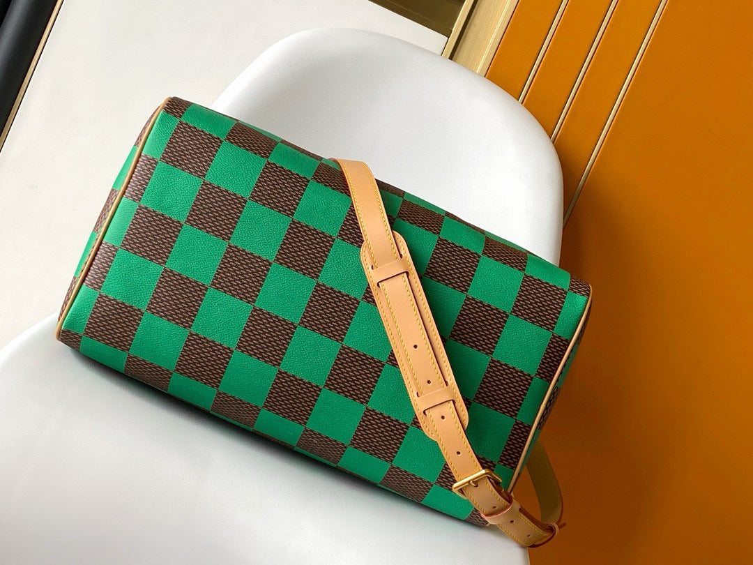 LV WOMENS BAG
