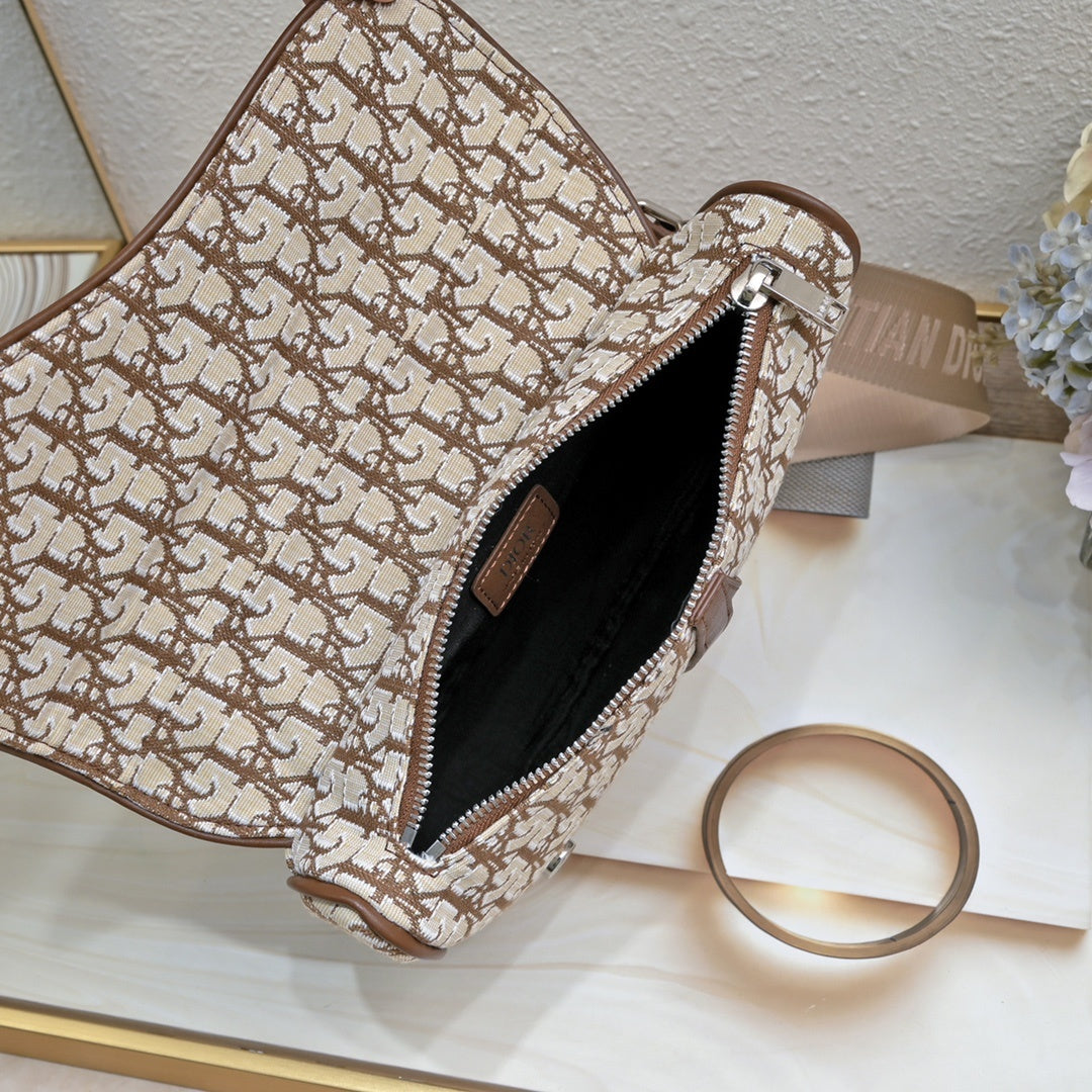 DIOR MESSENGER BAG