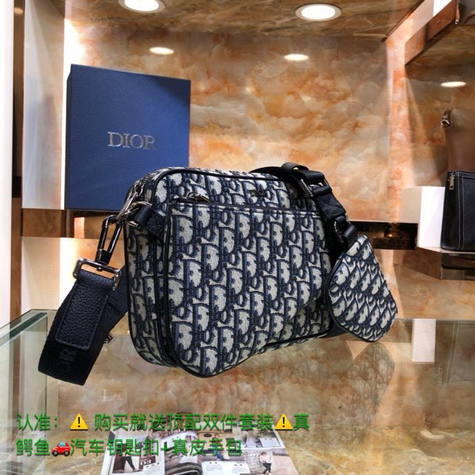 DIOR MESSENGER BAG