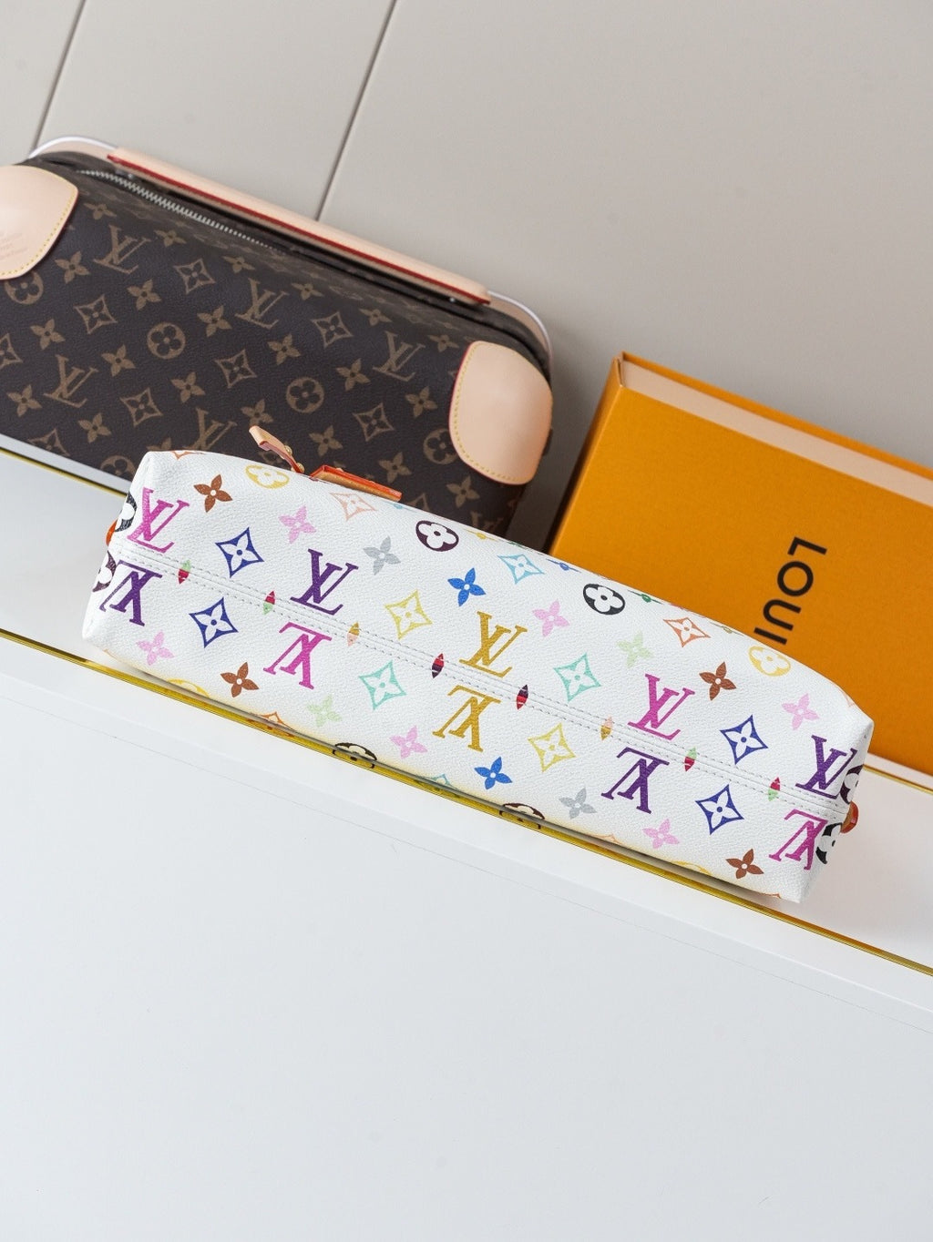 LV WOMENS BAG