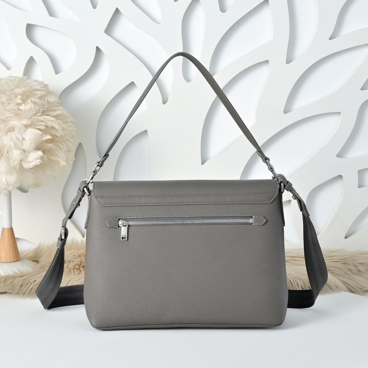 DIOR MESSENGER BAG