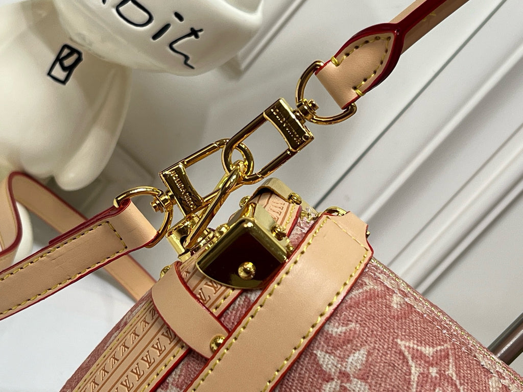 LV WOMENS BAG