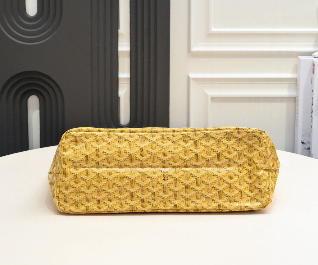 GOYARD WOMENS BAG