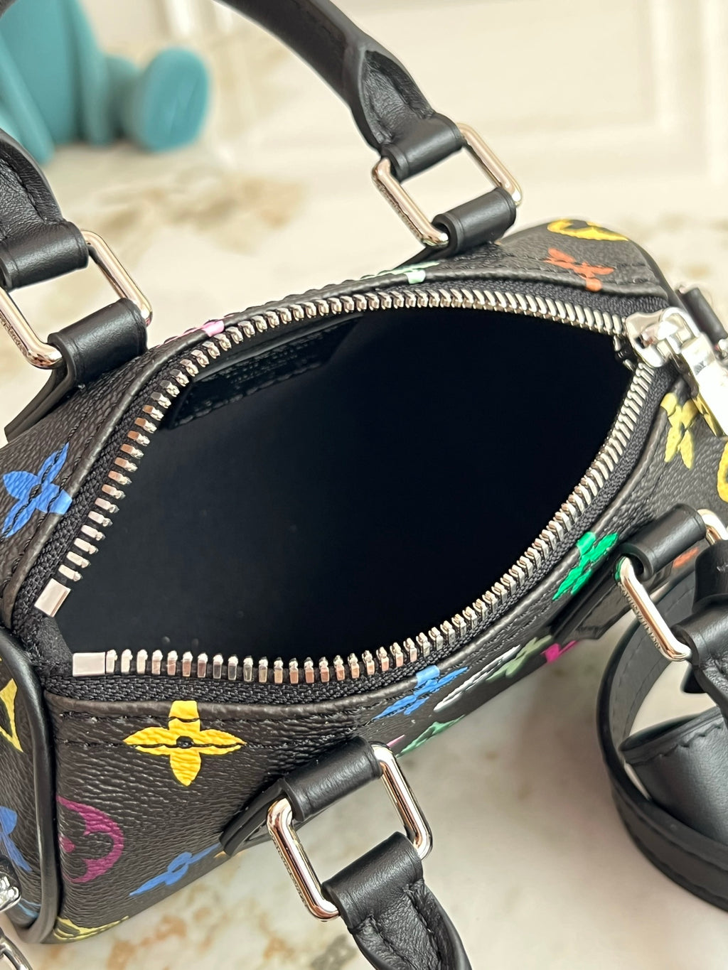 LV WOMENS BAG