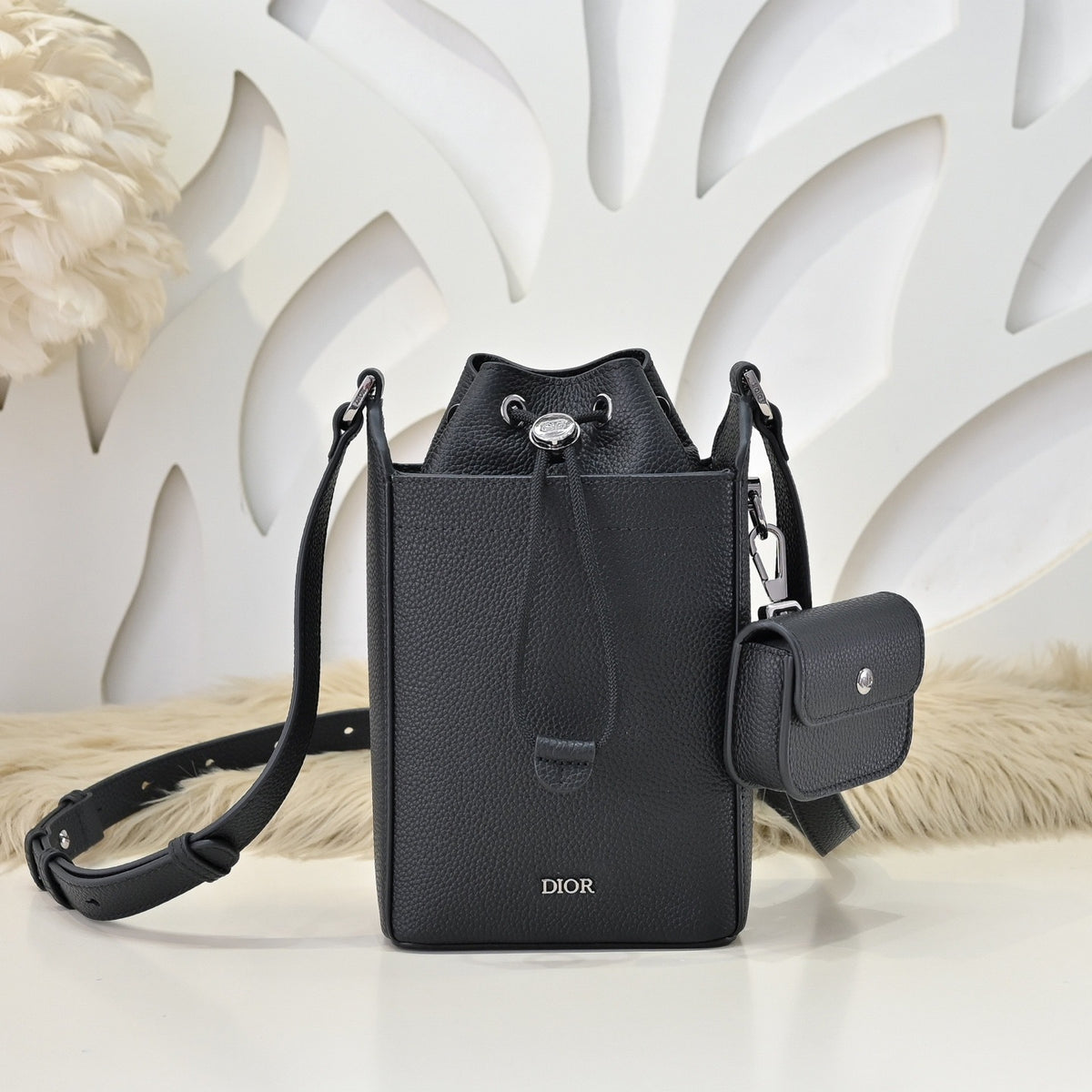 DIOR MESSENGER BAG
