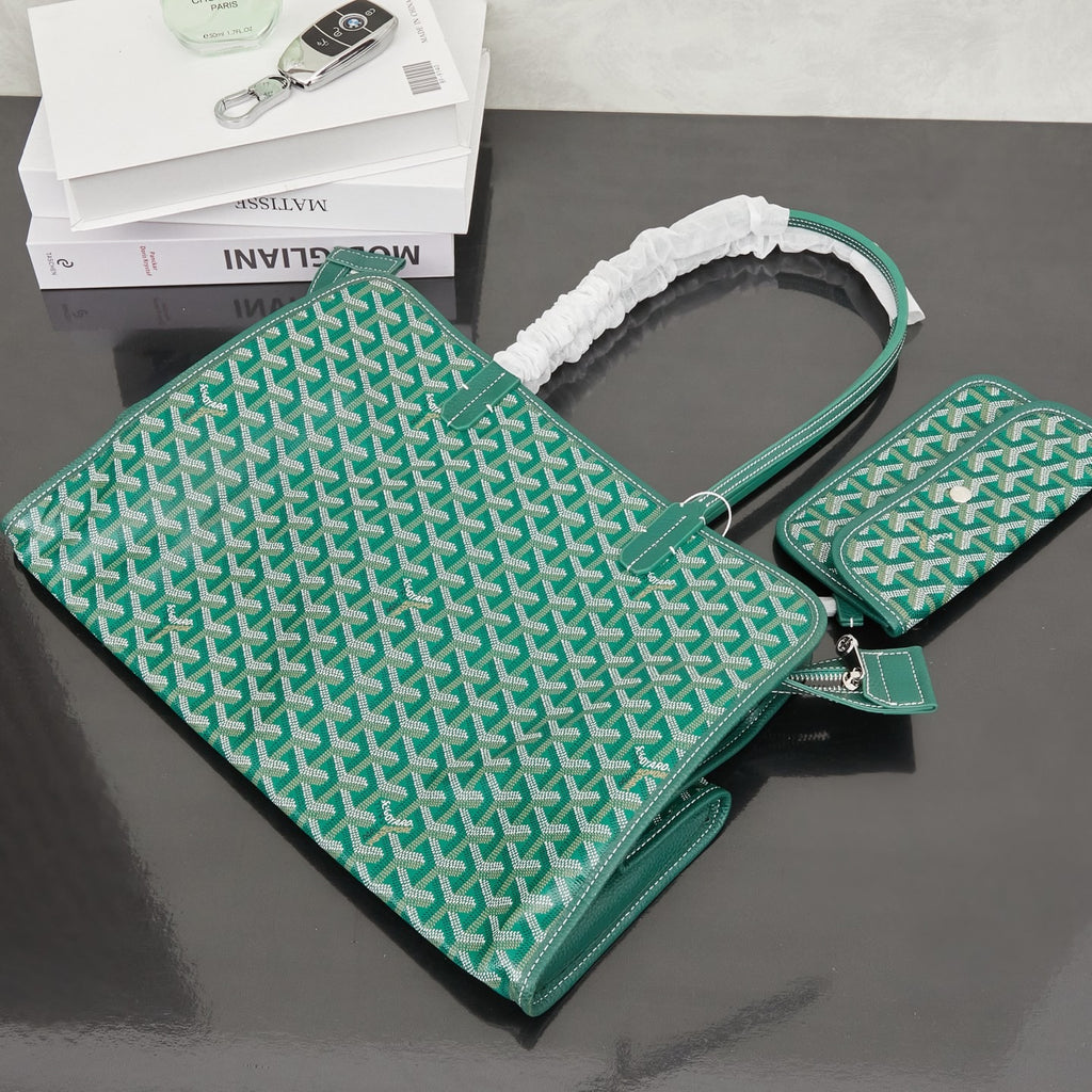 GOYARD WOMENS BAG