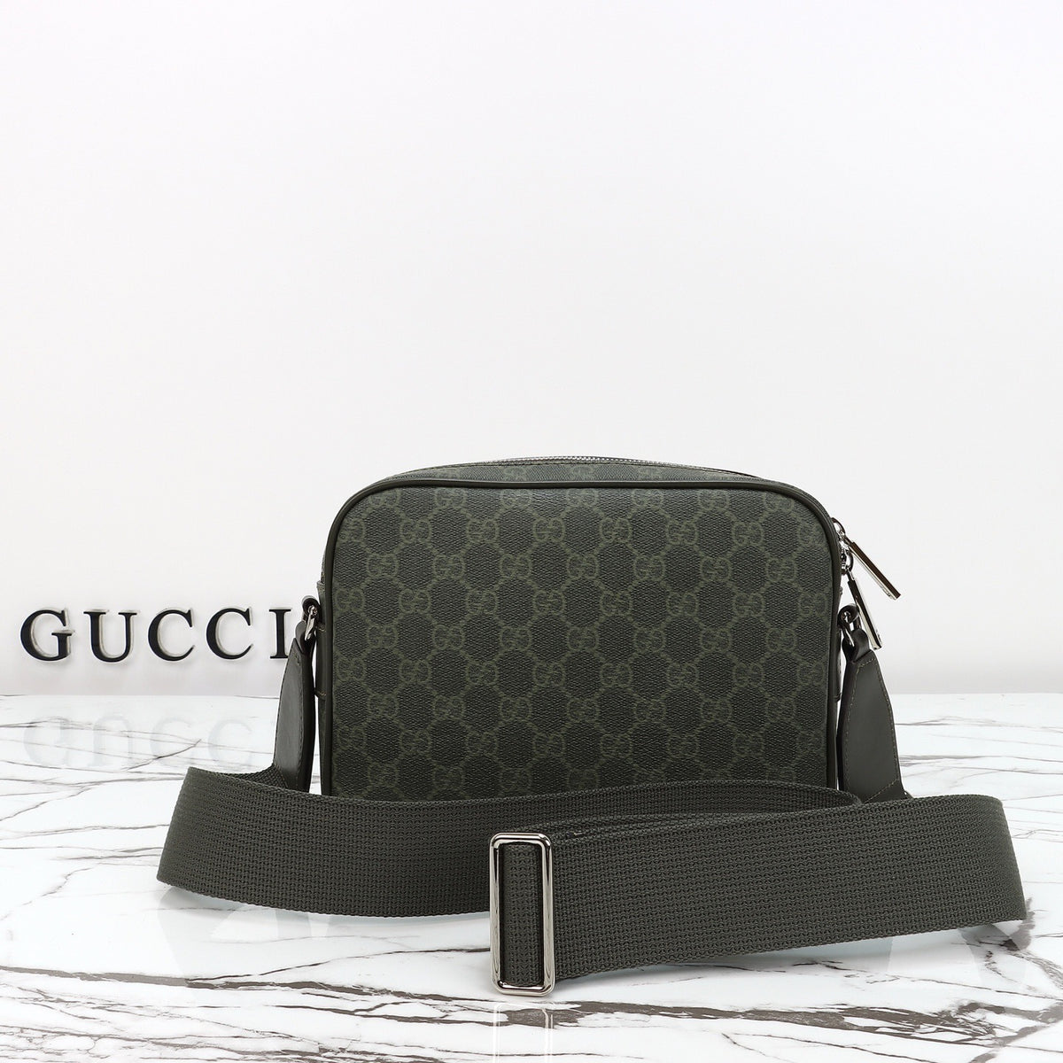 GUCCI MESSENGER BAG